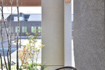 素材が内を外をゆるやかにつなぐ